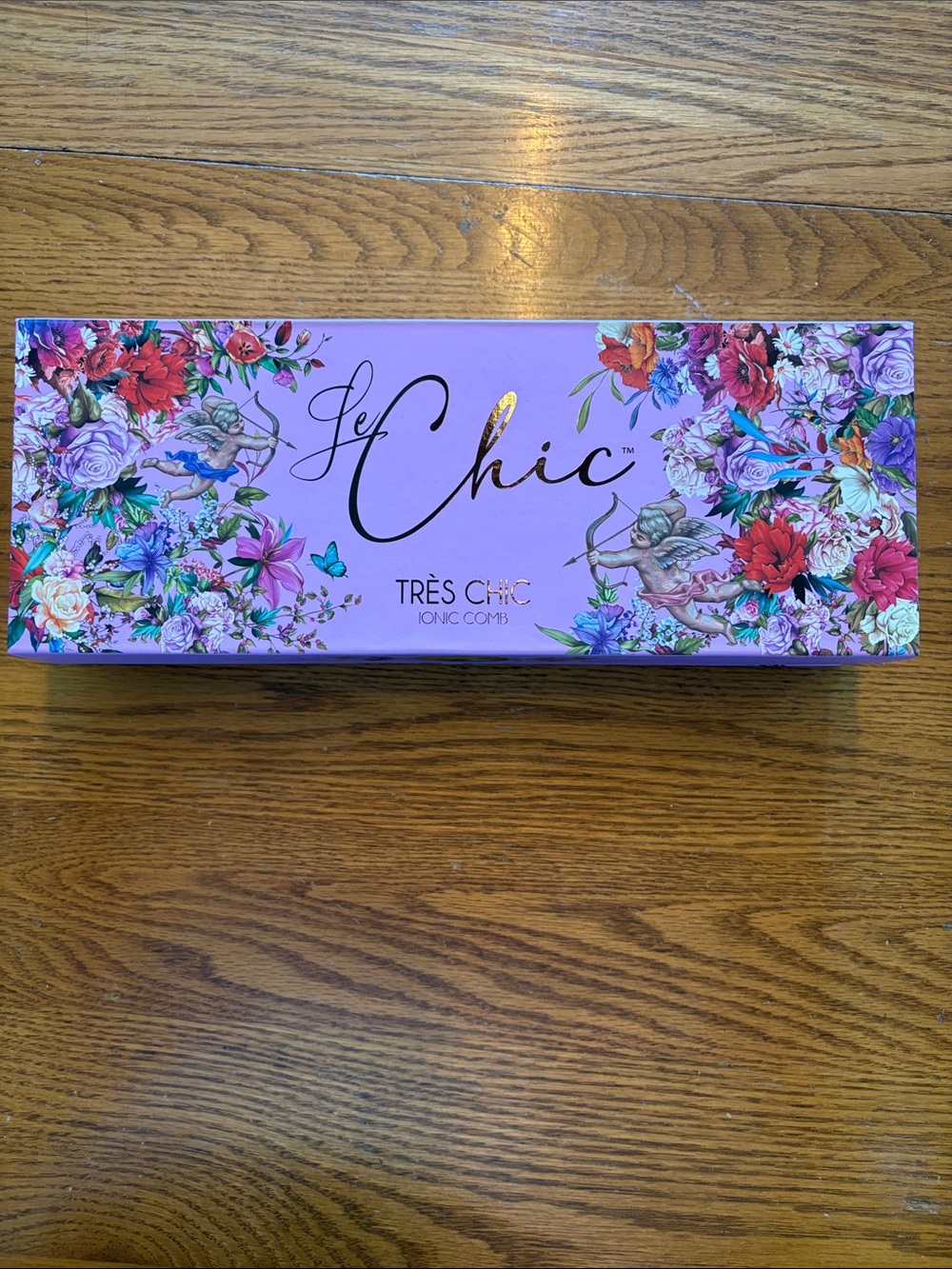 Le Chic Très Chic Ionic Combs in Turquoise- Lavender Floral Box